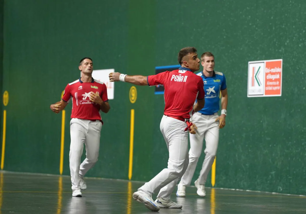 Pelota: Peña II, Al Que Señalan Atxiki Una Volea, Deslumbra En El ...